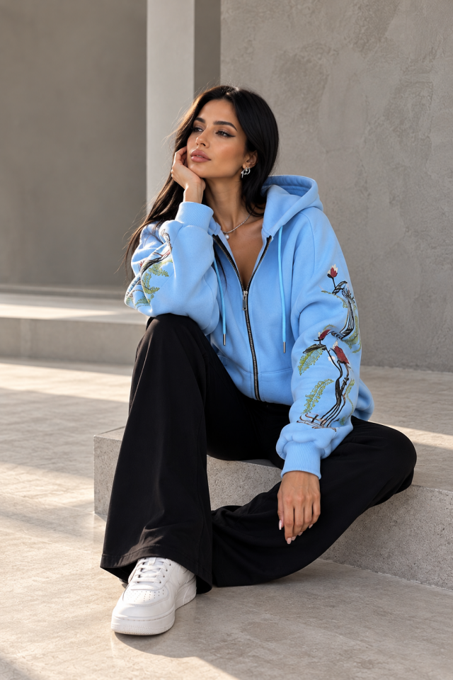 Mavi Nakışlı Sweatshirt